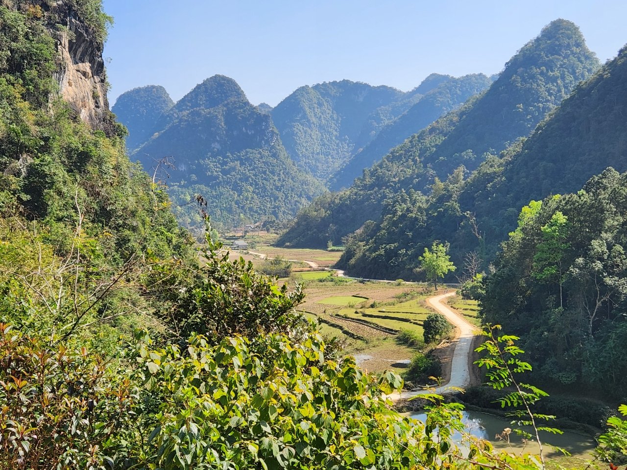 Epic 15-Day Ha Giang to Sapa Mountain Bike Tour